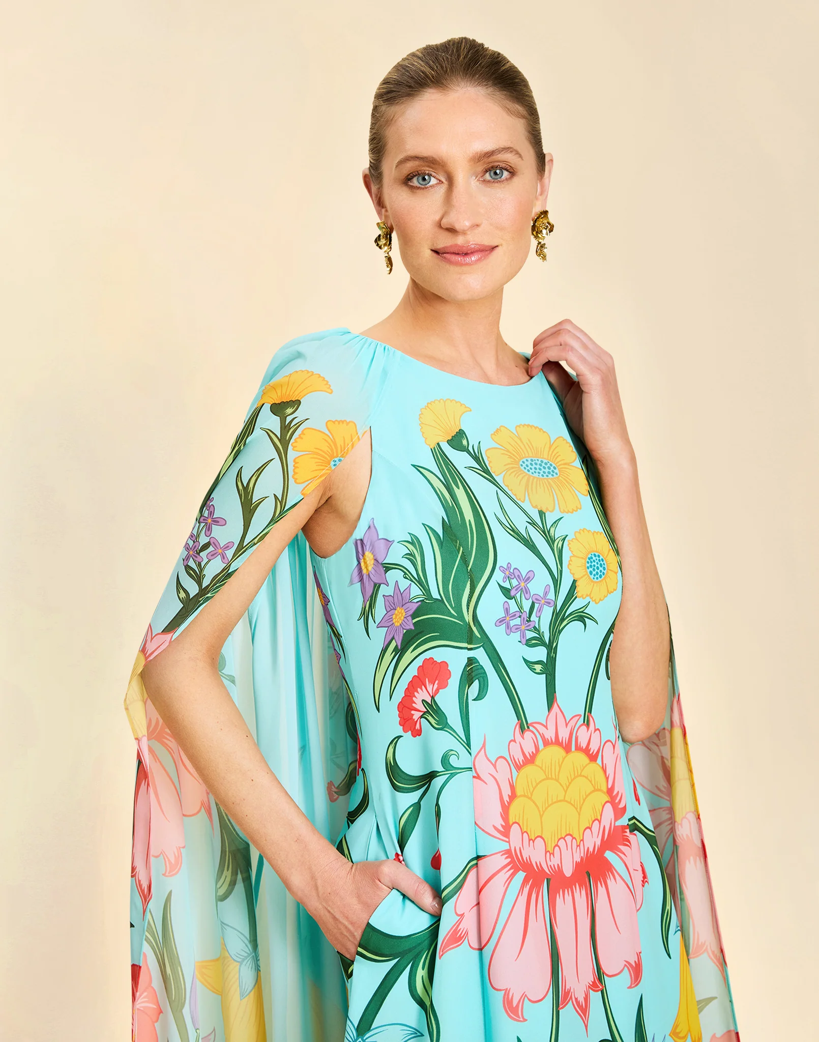 Cartagena Cape Gown - Image 6